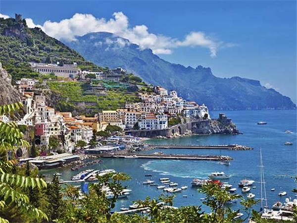 Amalfi Coast and Bay of Naples vacations