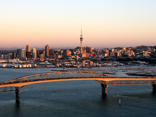 New Zealand small group tour, 23 days