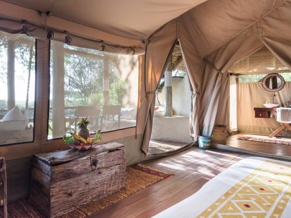 Family luxury camping safari in Kenya