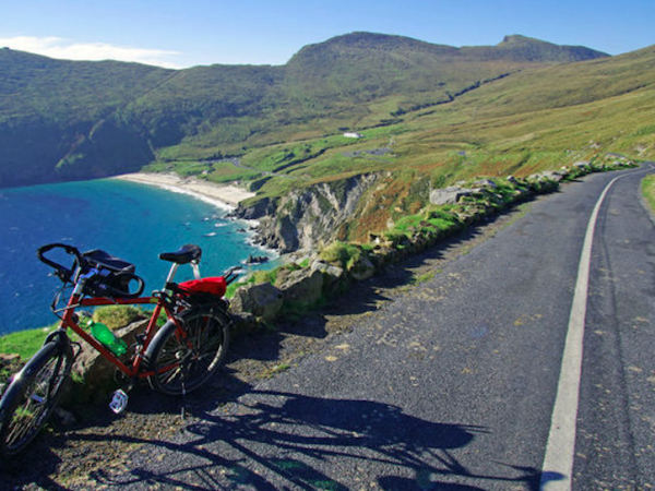 Wild Atlantic Way biking vacation in Ireland